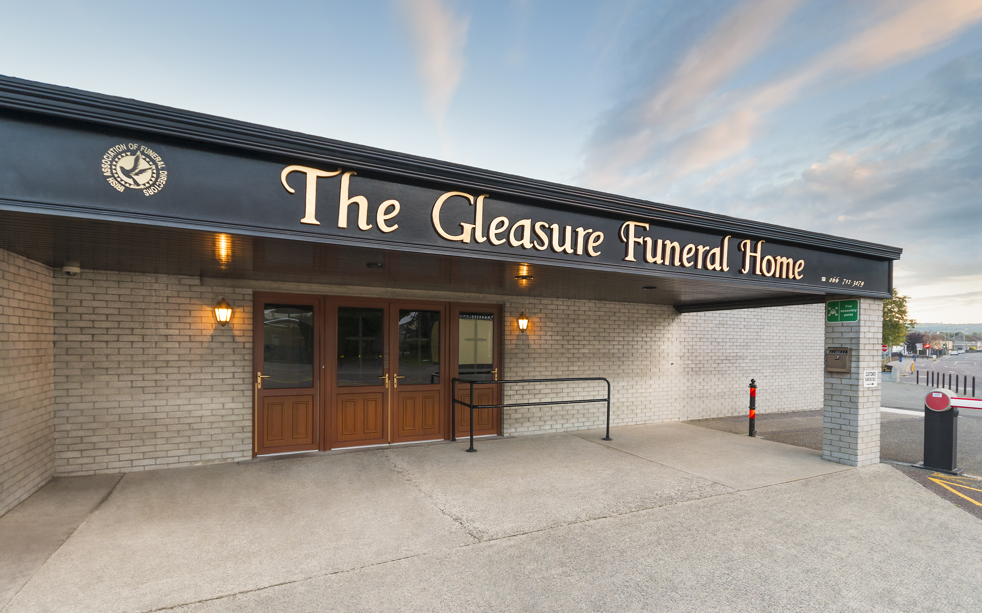 Gleasures Funeral Home